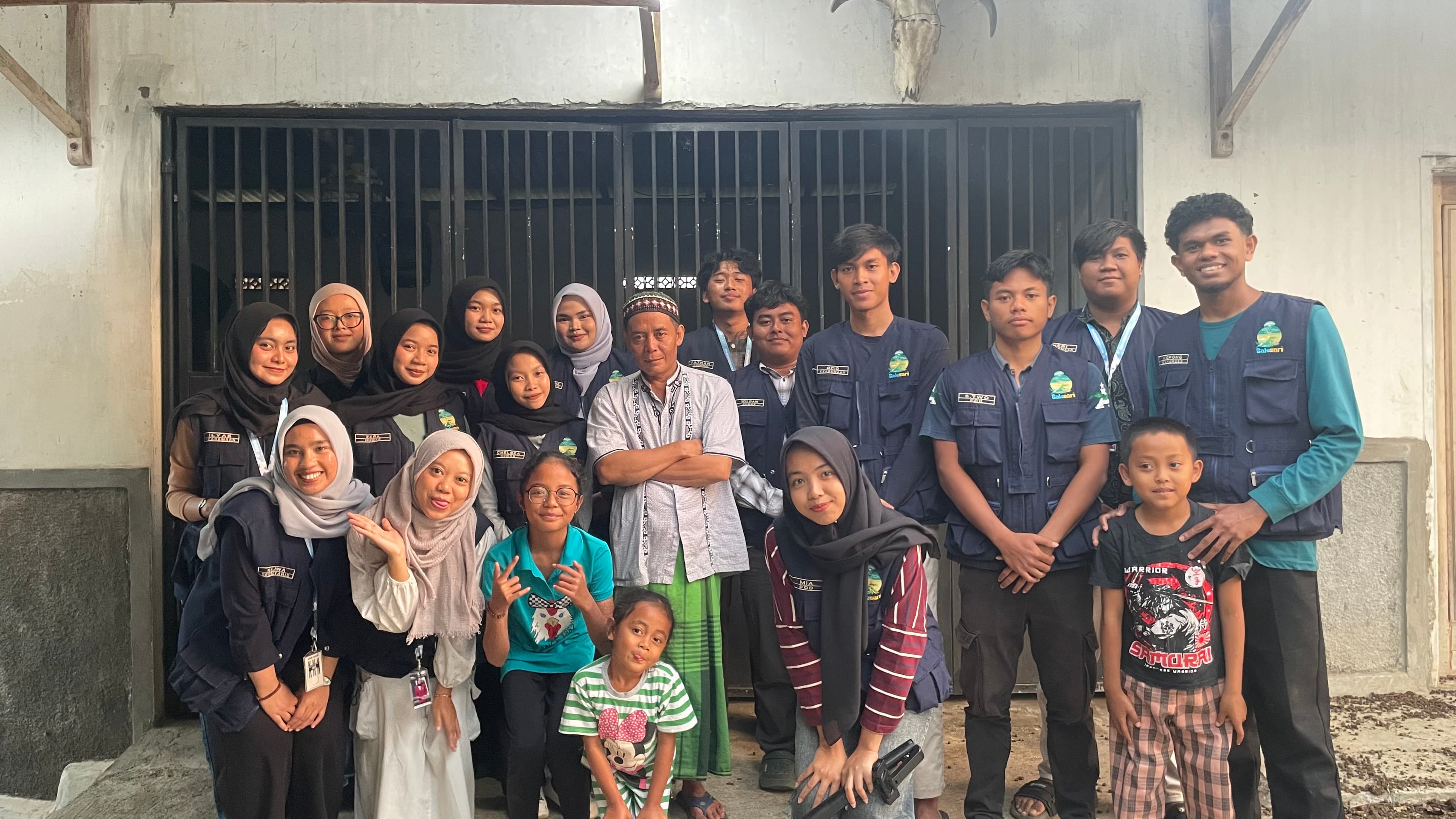 Dokumentasi kerajinan tangan warga Dusun Segelan (placeholder)