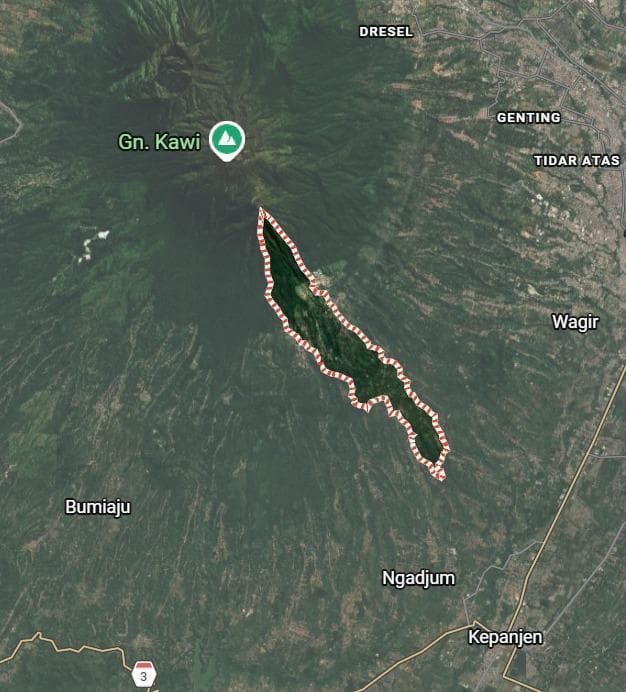 Pemandangan Desa Balesari di lereng timur Gunung Kawi, Kecamatan Ngajum, Kabupaten Malang